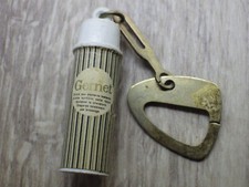 Porte clé vintage ancien année 60-70 laque GERNET porte clef F60