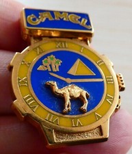RARE PIN'S VOITURE 4 X 4 CAMEL TROPHY MONTRE FOND DORE ZAMAC TIRAGE LIMITE