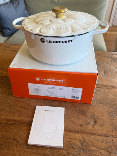 Creuset enameled cast iron - cast,