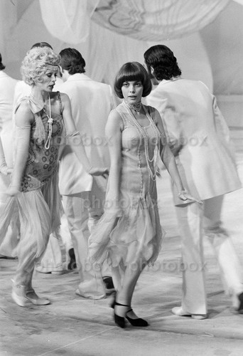 Mireille mathieu exclusive - mathieu,