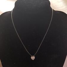 Collier fil de nylon coeur neuf