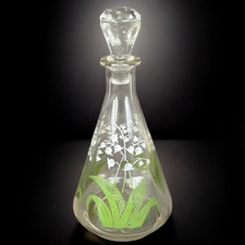 Carafe en verre décoratif
