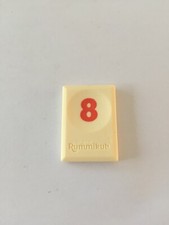 Tuile chiffre 8 huit rouge