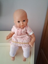 poupon Corolle, 30 cm , yeux bruns, 2 dents dans son sourire, TBE