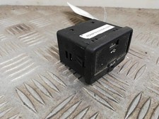 Prise port USB FIAT 500L PHASE