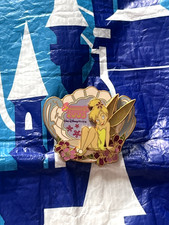 Disney Pin Trading Walt Disney