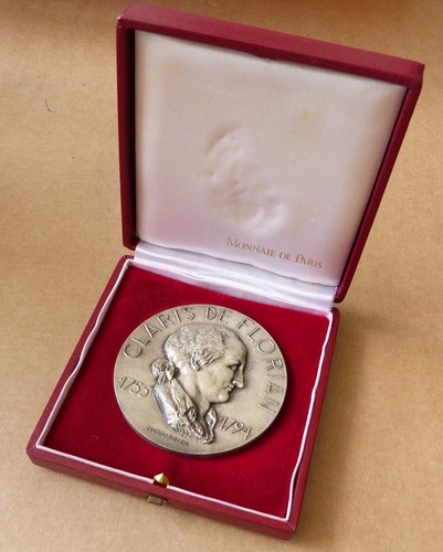 Médaille bronze claris de - médaille, en