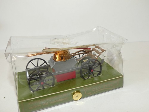 Voiture vapeur de - voiture,