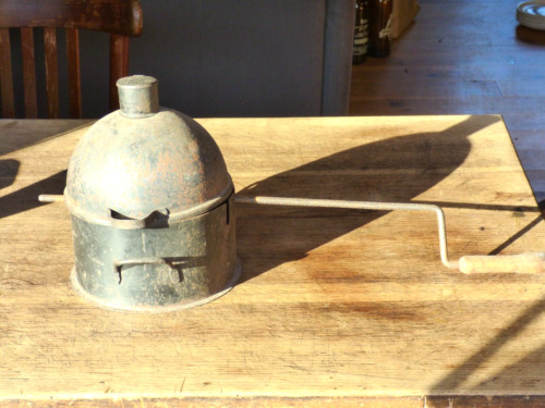 Ancien torréfacteur grilloir