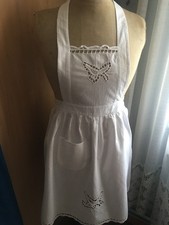 Ancien tablier de service à bavette