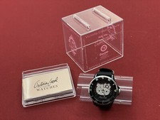 Montre HELLO KITTY Victoria Casal Couture Paris Fonctionne En Boîte 