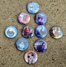 10 BADGES EPINGLE PINS BUTTON