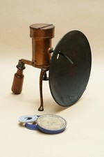 Lampe magnesium JOSEPH SOLOMON 22 Red Lion square London