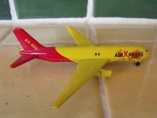 MAJORETTE AVION BOEING 767 TM