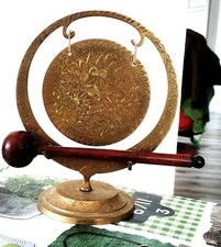 Gong laiton ciselé 