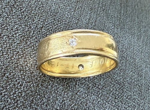 Très grande bague - , homme