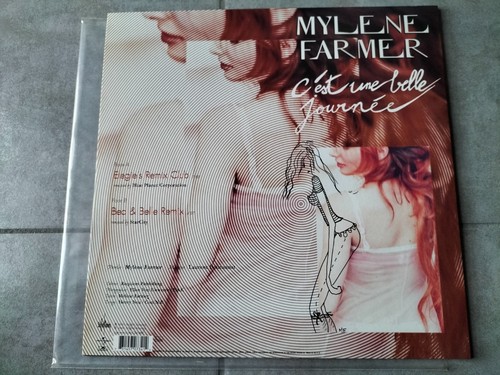 Mylène farmer est - c'est, une
