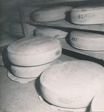 CAVE À FROMAGE c. 1950 -