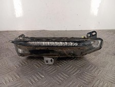 Optique avant secondaire droit