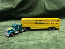 1 SEMI REMORQUE TRANSPORT DE BESTIAUX MAJORETTE 1/87 KENWORTH CATTLE TRUC N°614