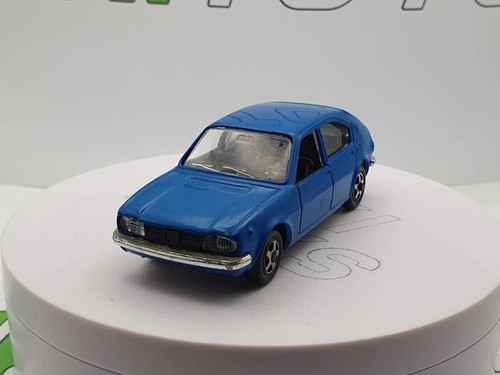 Alfa romeo alfasud berline - romeo,