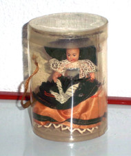 POUPEE FOLKLORIQUE PETIT COLIN