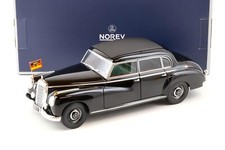1:18 Norev Mercedes 300 (W186)