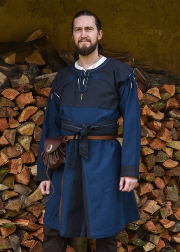 Battle merchant tunique - battle-merchant,