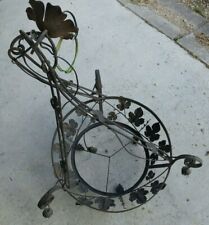 Belle monture lustre art déco fer forgé décor feuilles vignes grappes raisins