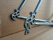 Cadre GITANE pattes arrière