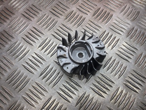 Volant moteur pour - volant,