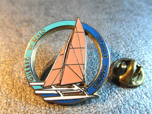 Rare pins pin voilier - rare,