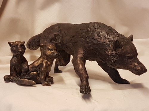 Loup louveteaux sculpture - "loup, louveteaux"sculpture