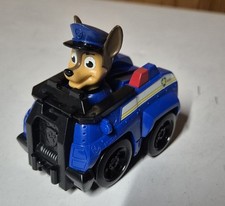 Vehicule miniature chase pat