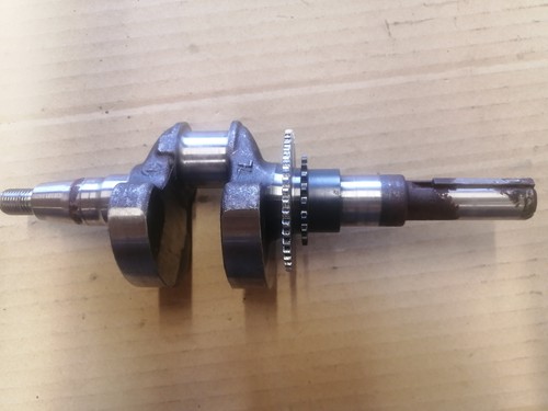 Vilebrequin moteur - (origine),