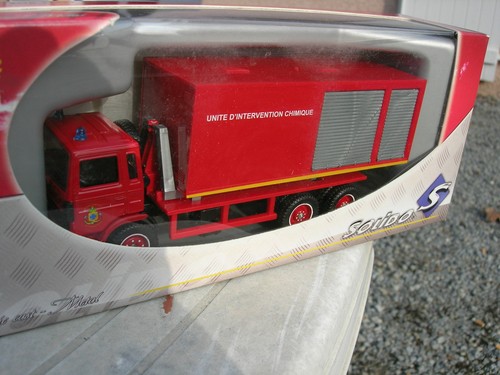 Solido pompier camion renault - pompier,