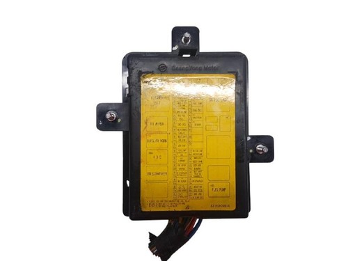 8216009614 boîtier fusibles