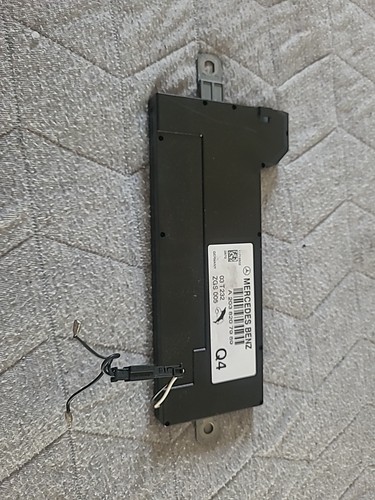 Amplificateur radio w203