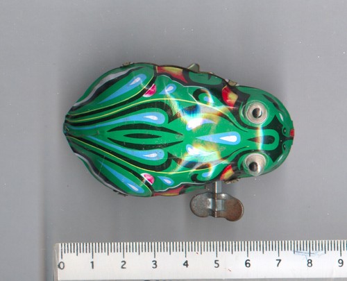 Jouet grenouille tole a - en,