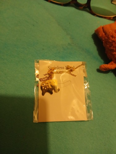 Collier boucle oreille - et,