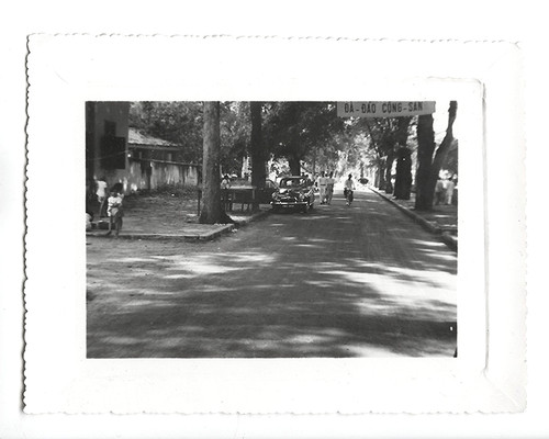 G1184 voiture saigon - voiture,