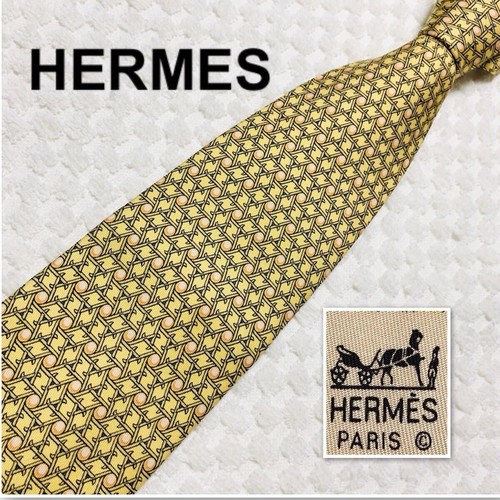 Excellent condition hermes tie - excellent,