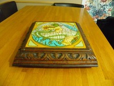 DESSUS DE TABLE EN BOIS SUR PIEDS - CARREAU CÉRAMIQUE DEBUT XX IEME 