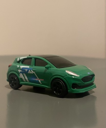 Miniature majorette ford puma - ford,