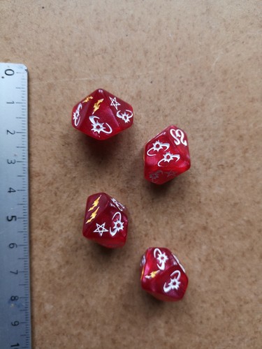 Red dices des sword - , &