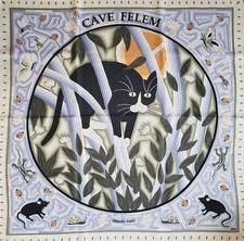 Foulard en soie HERMES Carré