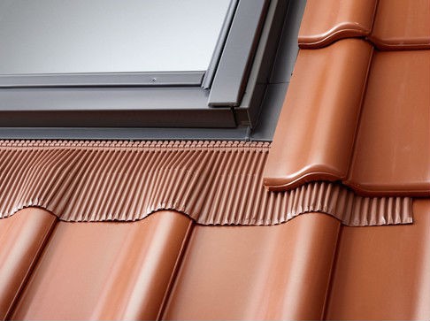 Raccord rouge brun velux - rouge,
