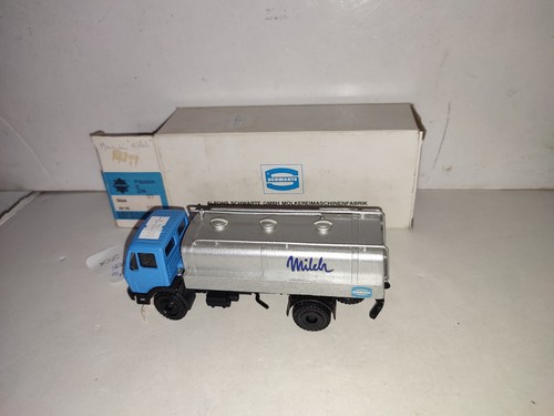 Conrad 3056 camion mercedes - 3056,