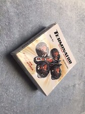 Terminator Super aircraft. Quadricoptère à pales rotatives. Dimension : 12 cm.