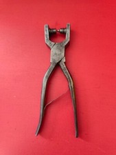 pince a rivet pour le cuir SCHAWART brevete